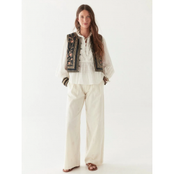 HENDRIX GARDEN GABRI VEST ONYX MAISON HOTEL