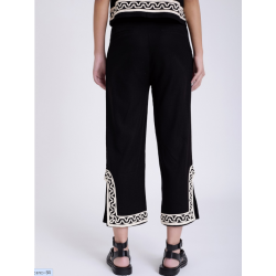 Pantalón bordado con relieve SKATÏE