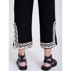 Pantalón bordado con relieve SKATÏE